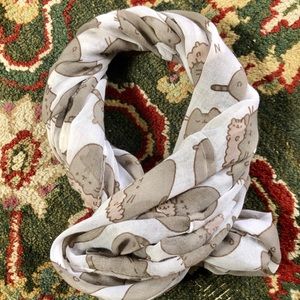 Girls Pusheen infinity scarf.